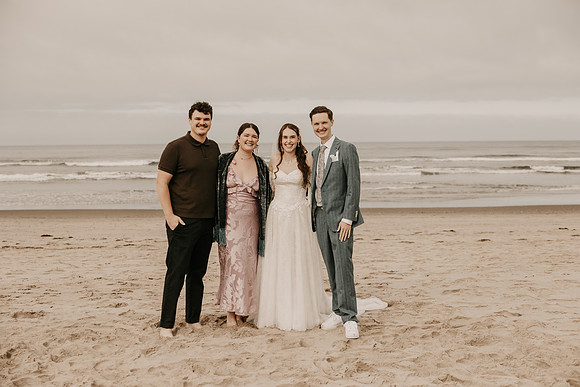 Henry-Skylynn-rockaway-beach-oregon-intimate-wedding-photos (143 of 283)