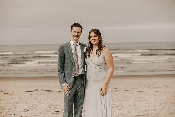 Henry-Skylynn-rockaway-beach-oregon-intimate-wedding-photos (128 of 283)