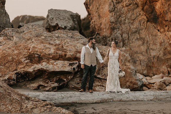 Lee-Tamara-Capella-By-the-Sea-Brookings-Redwoods-Elopement-Photos-Oregon (266 of 267)