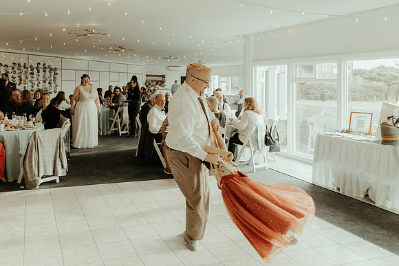 Jesse-Amalie-Hallmark-Inn-Newport-Oregon-Wedding-photos (197 of 375)