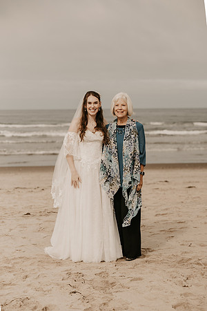 Henry-Skylynn-rockaway-beach-oregon-intimate-wedding-photos (113 of 283)