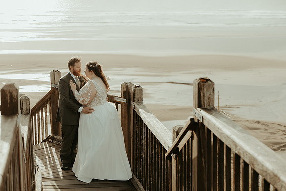 Jesse-Amalie-Hallmark-Inn-Newport-Oregon-Wedding-photos (212 of 375)