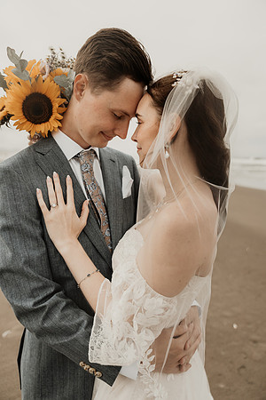 Henry-Skylynn-rockaway-beach-oregon-intimate-wedding-photos (165 of 283)