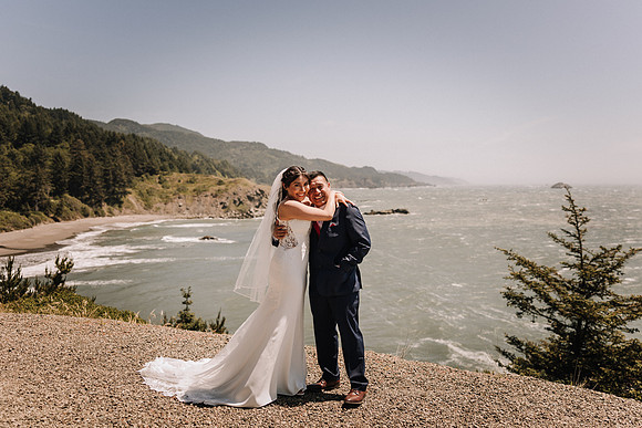 Jared-Ashley-Crooks-Point-Secret-Beach-Oregon-Wedding-27