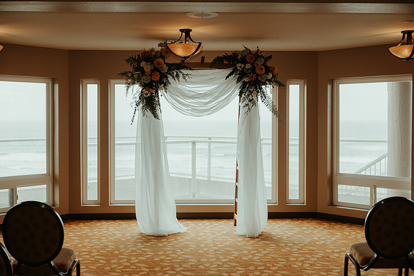 Jesse-Amalie-Hallmark-Inn-Newport-Oregon-Wedding-photos (13 of 375)