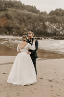 Taylor-Kyle-Salishan-Golf-Course-Lincoln-City-Oregon-Wedding-Photos (16 of 26)