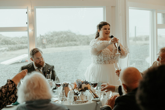 Jesse-Amalie-Hallmark-Inn-Newport-Oregon-Wedding-photos (277 of 375)