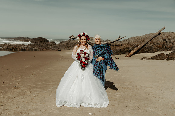 Ellyn-Clayton-Inn-at-Spanish-Head-Wedding (112 of 254)