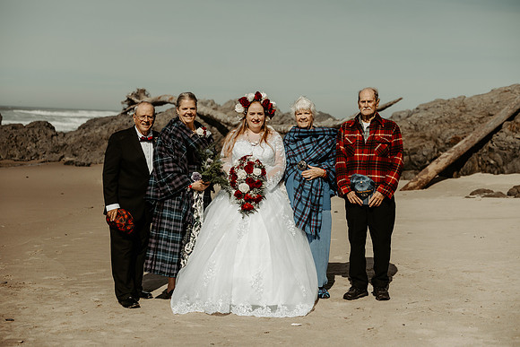 Ellyn-Clayton-Inn-at-Spanish-Head-Wedding (111 of 254)