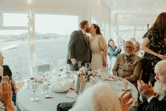 Jesse-Amalie-Hallmark-Inn-Newport-Oregon-Wedding-photos (285 of 375)