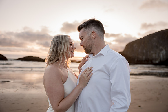 Andy-Stacia-seal-rock-engagement-session-oregon-photos (33 of 67)