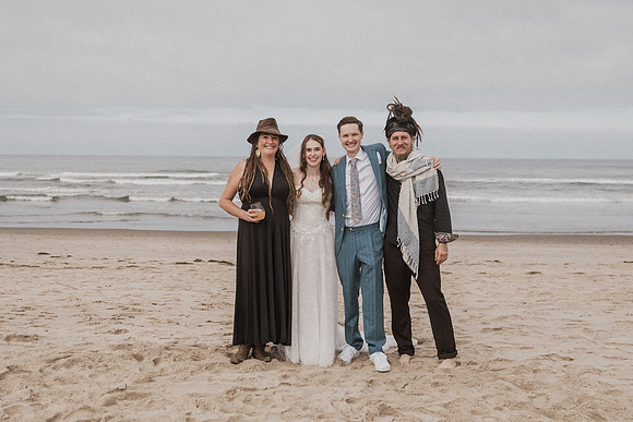 Henry-Skylynn-Rockaway-beach-Oregon-Elopement-Photos (147 of 282)