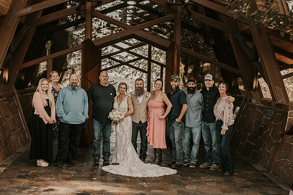 Lee-Tamara-Capella-By-the-Sea-Brookings-Redwoods-Elopement-Photos-Oregon (129 of 267)