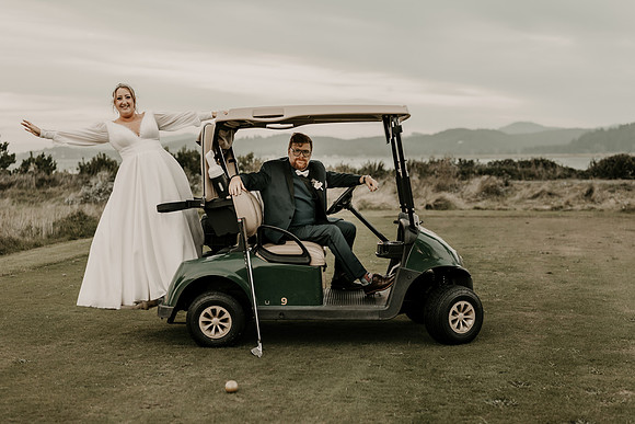 Taylor-Kyle-Salishan-Golf-Course-Lincoln-City-Oregon-Wedding-Photos (26 of 2)