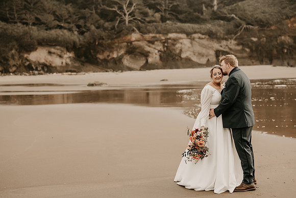 Kyle-Taylor-Salishan-Oregon-Coast-Golf-Course-Beach-Wedding (73 of 154)
