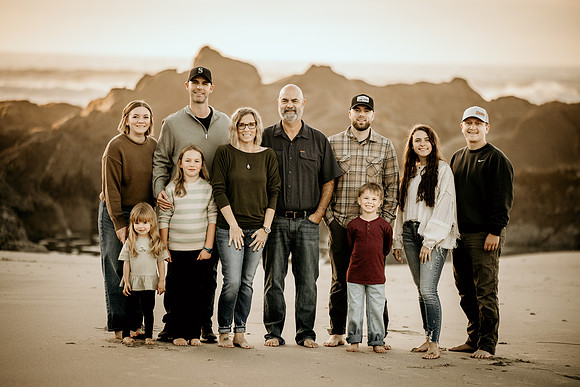 Angela-Family Photos 2026 (1 of 60)