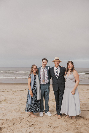 Henry-Skylynn-Rockaway-beach-Oregon-Elopement-Photos (124 of 282)