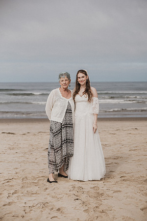Henry-Skylynn-Rockaway-beach-Oregon-Elopement-Photos (110 of 282)