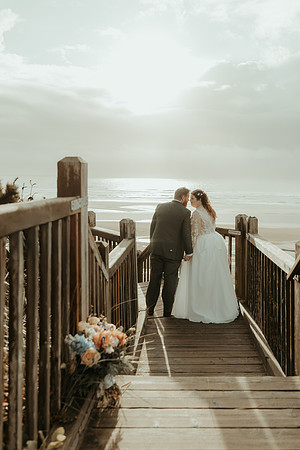 Jesse-Amalie-Hallmark-Inn-Newport-Oregon-Wedding-photos (219 of 375)