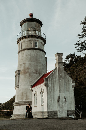 Jeremy-Stephanie-Heceta-Lighthouse-florence-oregon-Elopement (9 of 37)