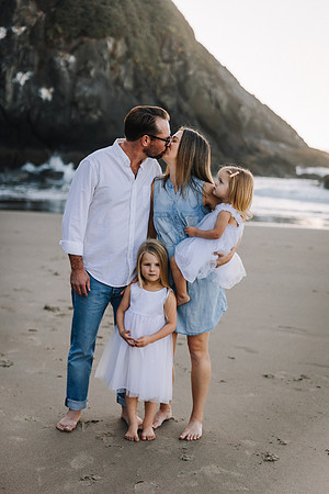 Nikki-Fogarty-Creek-Family-Photos-2024-6
