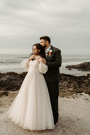 Evan-Julie-Adobe-Resort-Yachats-oregon-Wedding-Photos (16 of 29)