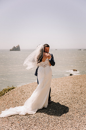 Jared-Ashley-Crooks-Point-Secret-Beach-Oregon-Wedding-26
