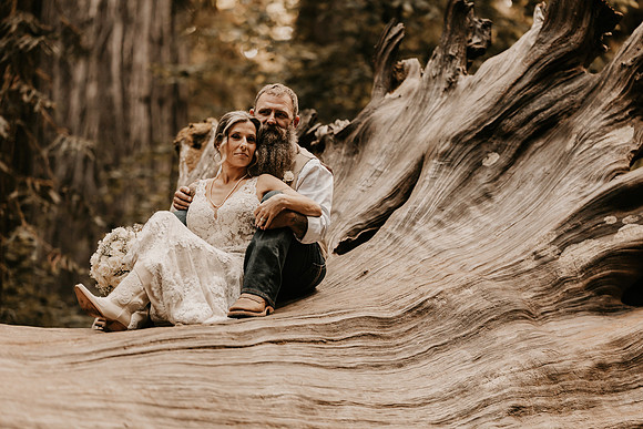 Lee-Tamara-Capella-By-the-Sea-Brookings-Redwoods-Elopement-Photos-Oregon (253 of 267)