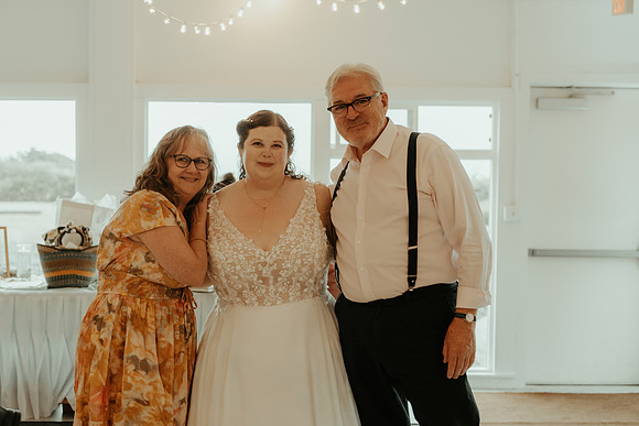 Jesse-Amalie-Hallmark-Inn-Newport-Oregon-Wedding-photos (263 of 375)