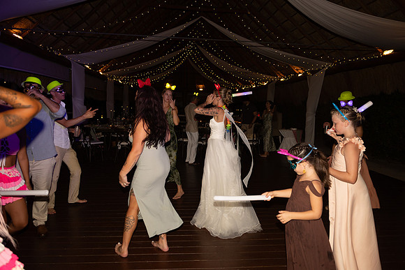 Andrew-Whitney-Cancun-Wedding-photos (401 of 536)