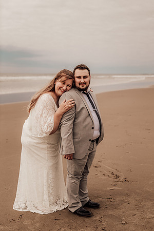 Jordan-Lainey-Roads-End-lincoln-City-oregon-airbnb-Elopement-photos-72