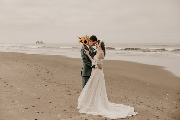 Henry-Skylynn-rockaway-beach-oregon-intimate-wedding-photos (163 of 283)