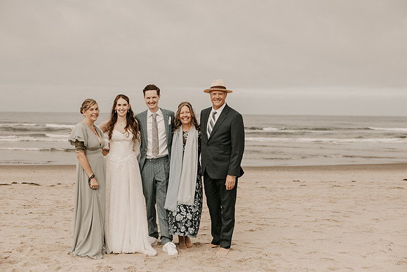 Henry-Skylynn-rockaway-beach-oregon-intimate-wedding-photos (115 of 283)