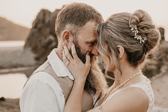 Lee-Tamara-Capella-By-the-Sea-Brookings-Redwoods-Elopement-Photos-Oregon (198 of 267)