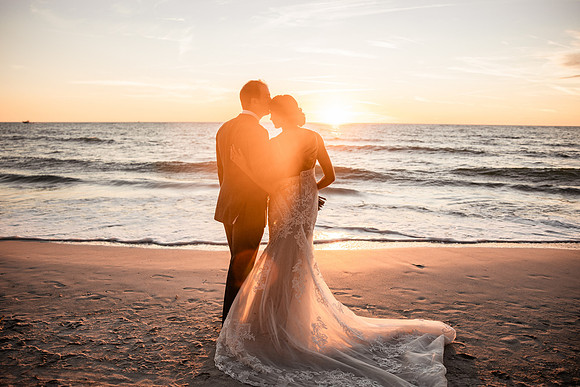Bennett-Tamra-Sunset-Beach-House-Wedding-Saint-Peterburg-Florida-2021-8234