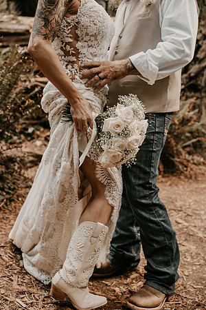 Lee-Tamara-Capella-By-the-Sea-Brookings-Redwoods-Elopement-Photos-Oregon (163 of 267)