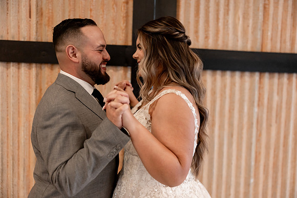 Kara-Sam-Simple-Affairs-Vegas-Wedding-Photos-50