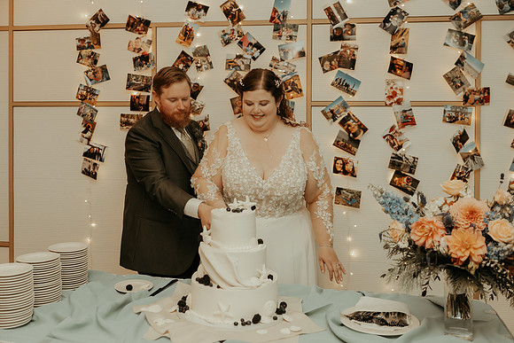 Jesse-Amalie-Hallmark-Inn-Newport-Oregon-Wedding-photos (294 of 375)