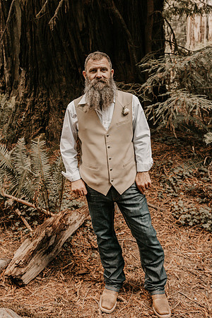 Lee-Tamara-Capella-By-the-Sea-Brookings-Redwoods-Elopement-Photos-Oregon (185 of 267)