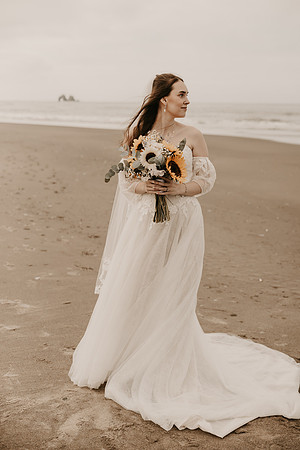 Henry-Skylynn-rockaway-beach-oregon-intimate-wedding-photos (219 of 283)