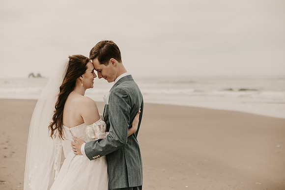 Henry-Skylynn-rockaway-beach-oregon-intimate-wedding-photos (182 of 283)