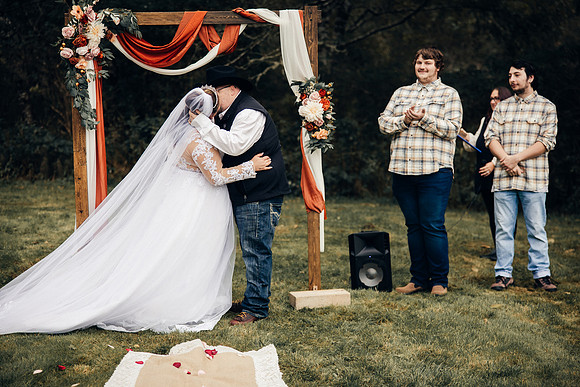 Marie-Jerry-Neskowin-Wedding-Oregon-11