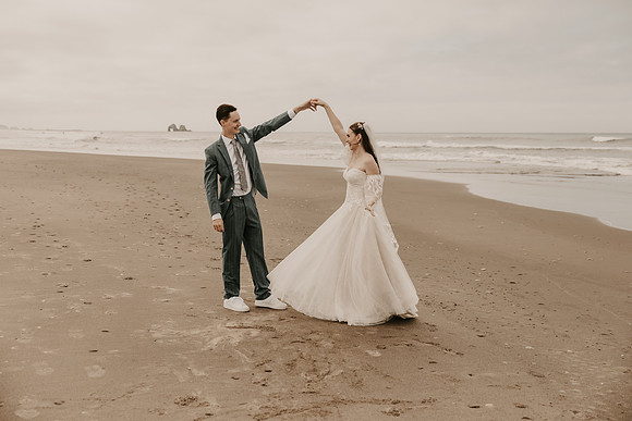 Henry-Skylynn-rockaway-beach-oregon-intimate-wedding-photos (201 of 283)