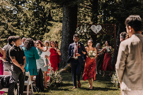 Jared-Ashley-Crooks-Point-Secret-Beach-Oregon-Wedding-50