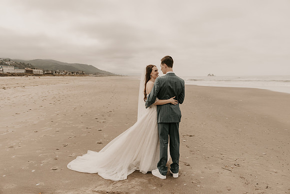 Henry-Skylynn-rockaway-beach-oregon-intimate-wedding-photos (173 of 283)