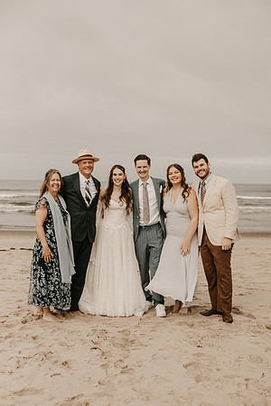 Henry-Skylynn-rockaway-beach-oregon-intimate-wedding-photos (121 of 283)