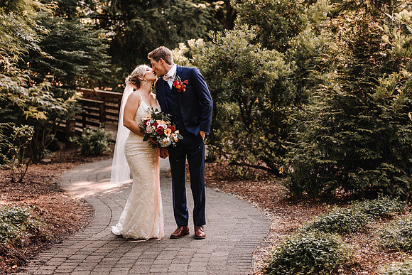 Abernethy-Oregon-Wedding-Venue-Styled-Shoot-Kreative-Memories-Photography-24