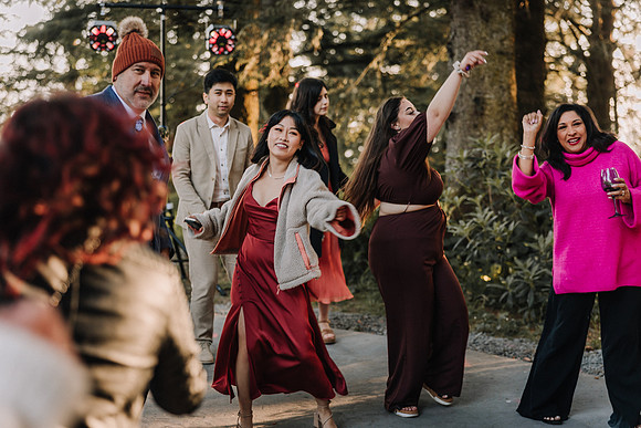 Jared-Ashley-Crooks-Point-Secret-Beach-Oregon-Wedding-115