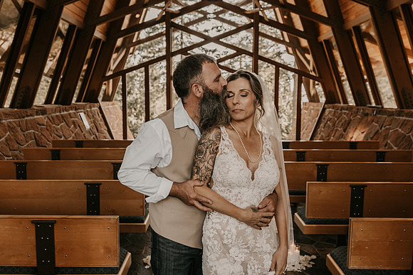 Lee-Tamara-Capella-By-the-Sea-Brookings-Redwoods-Elopement-Photos-Oregon (106 of 267)