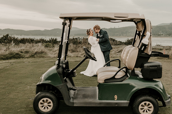 Taylor-Kyle-Salishan-Golf-Course-Lincoln-City-Oregon-Wedding-Photos (25 of 2)